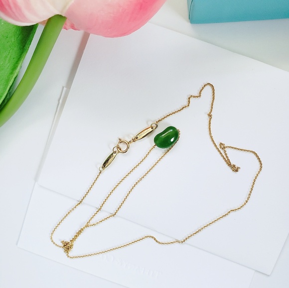 Tiffany Elsa Peretti Green Jade Bean 